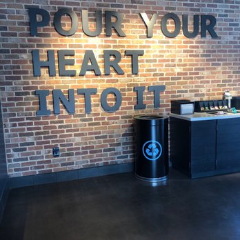 Starbucks - Coffee & Tea Near Me - Bakersfield, California Starbucks - Coffee & Tea Near Me - Bakersfield, California
