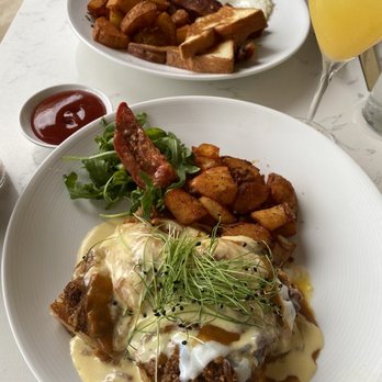 Full Belly - Eggs Benny with pork belly - Breakfast & Brunch Near Me - San Antonio, Texas Full Belly - Eggs Benny with pork belly - Breakfast & Brunch Near Me - San Antonio, Texas