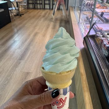 High Sweet Creamery - Soft serve - Coffee & Tea Near Me - Moorpark, California