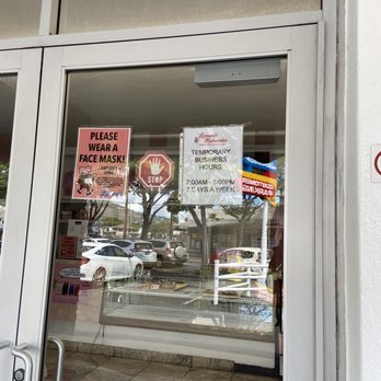 Leonard's Bakery - Updated temporary business hours. - Bakeries Near Me - Honolulu, Hawaii Leonard's Bakery - Updated temporary business hours. - Bakeries Near Me - Honolulu, Hawaii