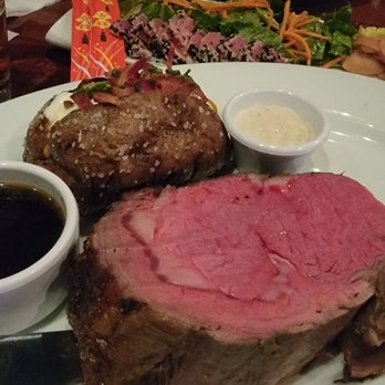 Stonewood Grill & Tavern - Prime Rib and Loaded Baked Potato - New American Near Me - Heathrow, Florida