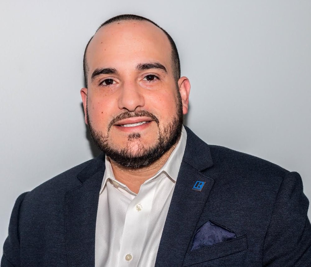 LUIS PRIMICIERO BAIRD & WARNER HINSDALE 25 West Chicago Ave