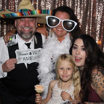 Endless Photobooth - Photo Booth Rentals Near Me