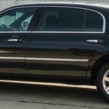 Executive Taxi Transportation - Airport Service in Tracy, CA - Airport Shuttles Near Me - Tracy, California