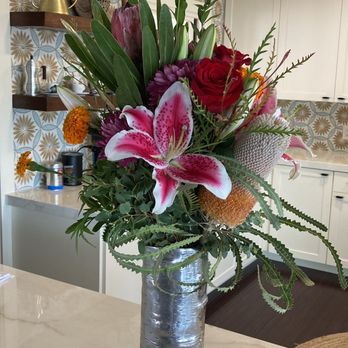 Flowers and Friends - Florists Near Me - San Clemente, California