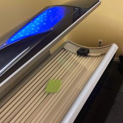 Randleman Tanning - Private rooms with clean tanning beds with facial tanners!