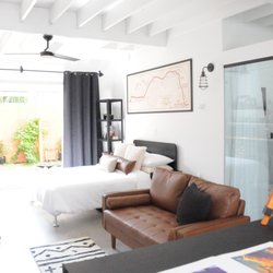 Inn Santa Clara - A1 room in Arrowhead Trail Garage Building