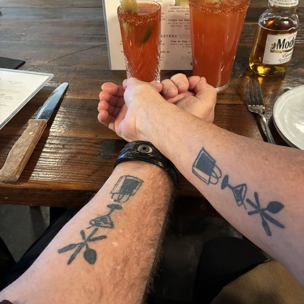 #Tiki Triathlon-Dine,Drink & Shop