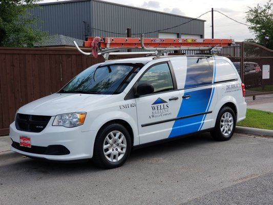 Wells Roofing Systems Logo