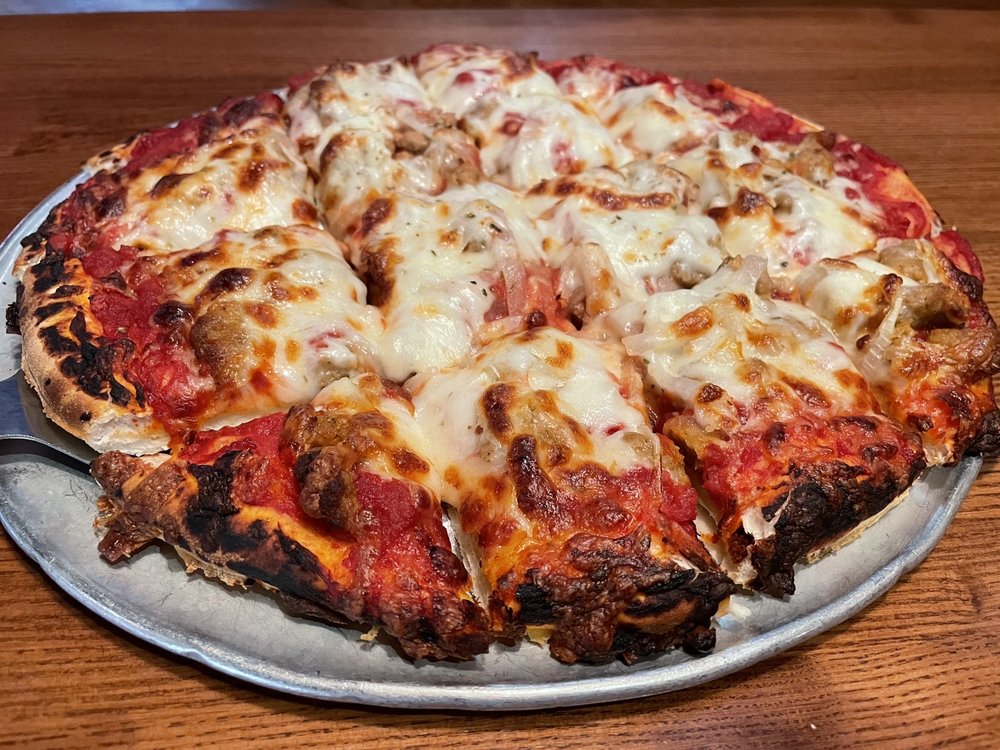 BEER BARREL PIZZA AND GRILL 91 Photos & 139 Reviews 900 Interstate