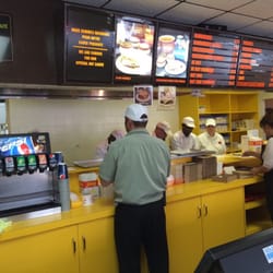 Dic Ann's - Other side of order counter
