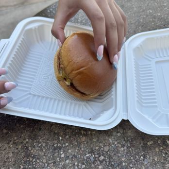 Maui Burgers - Burgers Near Me - Kihei, Hawaii Maui Burgers - Burgers Near Me - Kihei, Hawaii