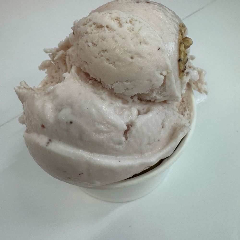 Medium scoop. Medium scoop.