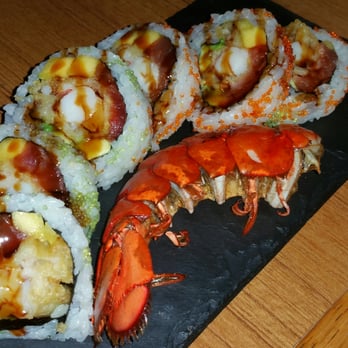 Kata Robata - Carribean roll - Sushi Bars Near Me - Houston, Texas