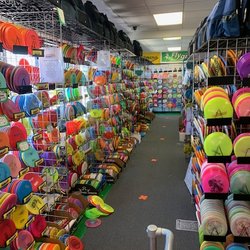 Fly Green Disc Golf