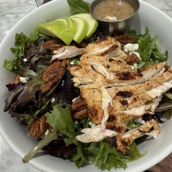 Little Joe’s Farmstead - Spring salad with chicken - Burgers Near Me - Argyle, Texas Little Joe’s Farmstead - Spring salad with chicken - Burgers Near Me - Argyle, Texas