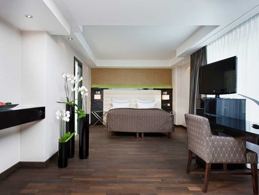 Hotel Palace Berlin by null