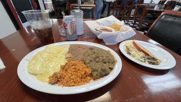 Broadway Café by null