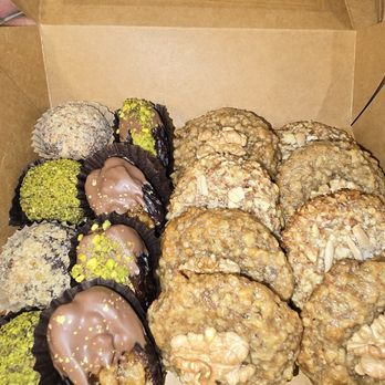 Healthy Sweets - Sugar free, gluten free, dairy free sweets - Desserts Near Me - Glendale, California Healthy Sweets - Sugar free, gluten free, dairy free sweets - Desserts Near Me - Glendale, California