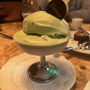 Contessa Miami - Pistachio gelato - Italian Near Me - Miami, Florida Contessa Miami - Pistachio gelato - Italian Near Me - Miami, Florida