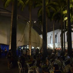Circo Voador - Circo Voador com Arcos da Lapa ao fundo. Photo: Alexandre Macieira