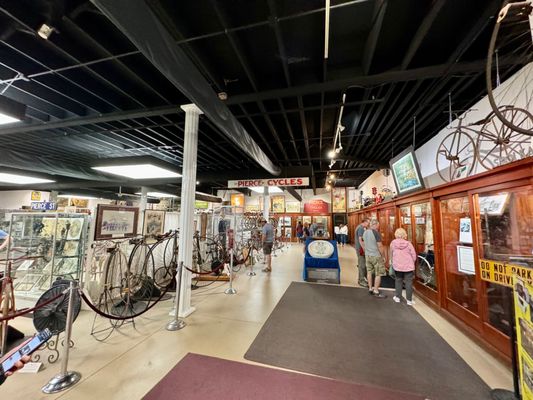 Buffalo Transportation Pierce Arrow Museum by null