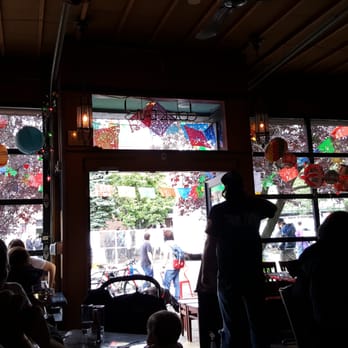 El Camino - Lovely decor - Mexican Near Me - Seattle, Washington