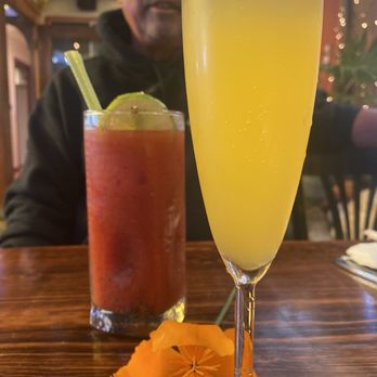 Evarista’s Comal Restaurant - Mango mimosa, Bloody Mary - New American Near Me - Capitola, California Evarista’s Comal Restaurant - Mango mimosa, Bloody Mary - New American Near Me - Capitola, California