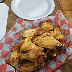 Marinas Pizza - Wings naked