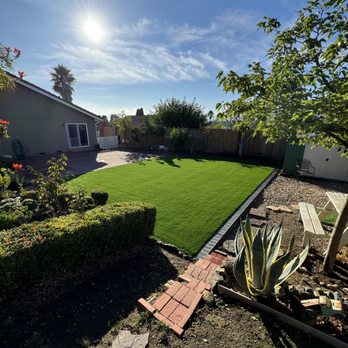 Konoha Landscaping - Instalación de pasto artificial - Lawn Services Near Me Konoha Landscaping - Instalación de pasto artificial - Lawn Services Near Me
