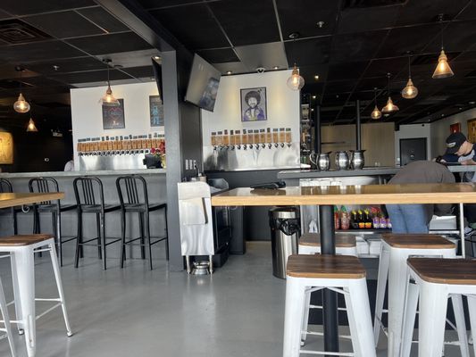 Nobi Public House by null