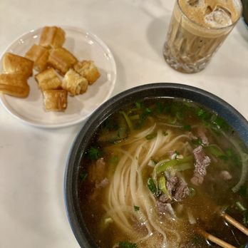 Bodega - Pho Hanoi, Viet coffee - Vietnamese Near Me - San Francisco, California