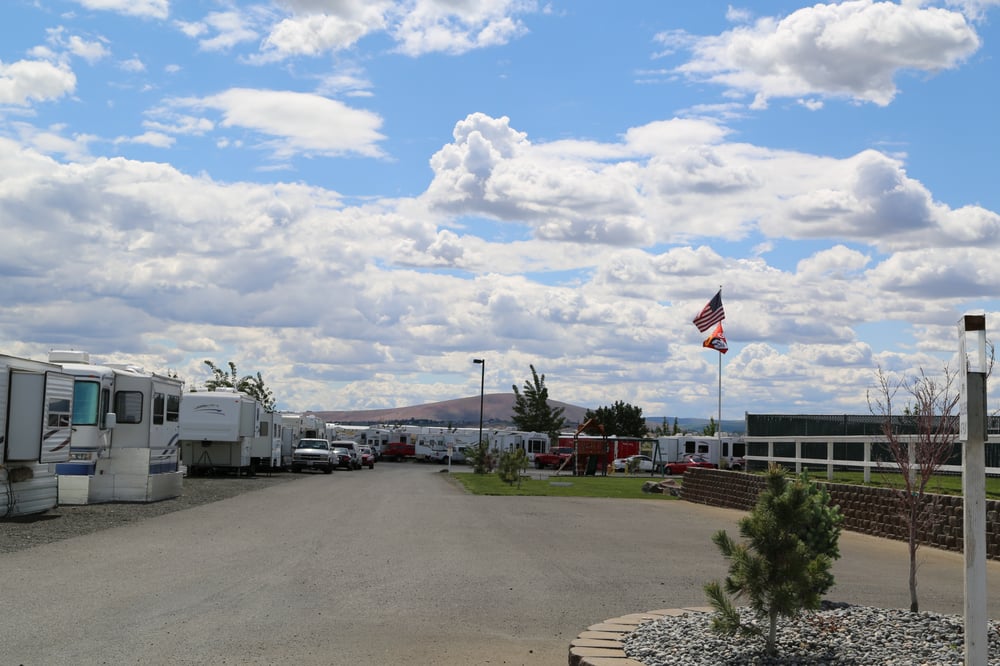 MOON RIVER RV RESORT RV Parks 1963 Saint St, Richland, WA Phone