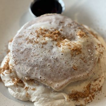 Sisters & Co - Biscoff pancakes - Breakfast & Brunch Near Me - Toronto, Ontario