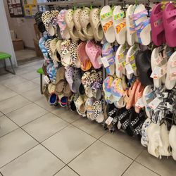 Crocs Outlet Puerto Rico Premium Barceloneta - 10200002 - Sales