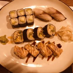 SENJU - Rolls with mackerel nigiri