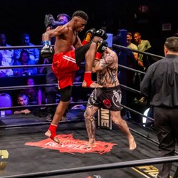Trammell Fitness & Martial Arts - AJ "The Matrix" Weathersby fighting in FFC.