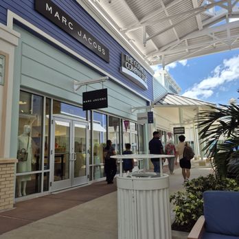 Tampa Premium Outlets - Outlet Stores Near Me - Lutz, Florida Tampa Premium Outlets - Outlet Stores Near Me - Lutz, Florida