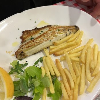Al Vaporetto - Terrible fish and cold soggy fries. - Trattorie Near Me - Venezia, VE