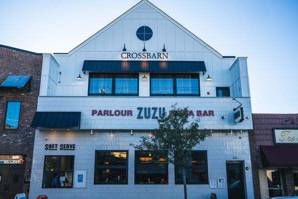 Zuzu Farmingdale by null