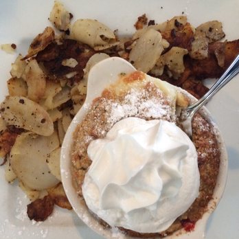 Hershey Pantry - Baked oatmeal with a side of potatoes - Breakfast & Brunch Near Me - Hershey, Pennsylvania