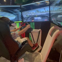 Son on car game Son on car game