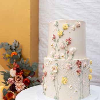 Spilled Milk Company - Custom Eggless 2-tier engagement cake - Custom Cakes Near Me Spilled Milk Company - Custom Eggless 2-tier engagement cake - Custom Cakes Near Me