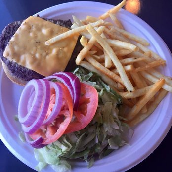 Char West - Tasty but underwhelming "Gordo Burger" - Fish & Chips Near Me - Santa Barbara, California