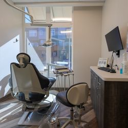 Brightly Dental - Treatment operatories