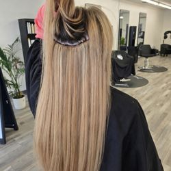Hair by Mirikat Salon - Hand-tied weft sewing technique for added volume and length
A seamless, natural blend for my lovely client