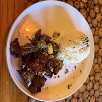 TownHall - Steak Bites - very good - New American Near Me - Cleveland, Ohio