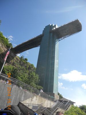 Niagara Falls Observation Tower by null
