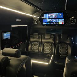 Luxe Sprinter Van LA - 13 Passenger Available for Chauffer Service