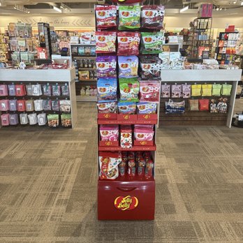 Amy's Hallmark Shop - Cards & Stationery Near Me - Irving, Texas